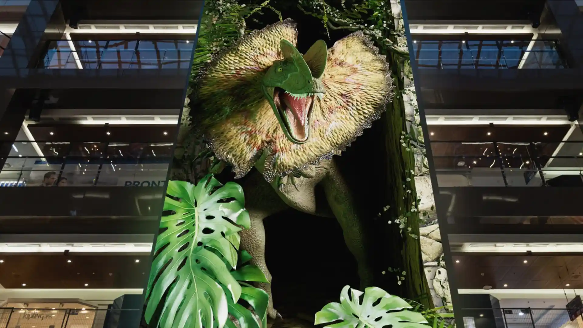 Immersive digital installation in the central space of Costanera Center, Santiago de Chile.