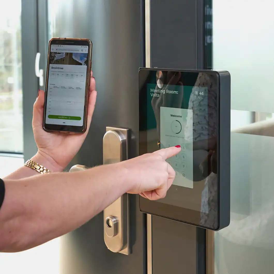 Digital management interface running on Chrome OS for GRIDSERVE’s scalable operations.
